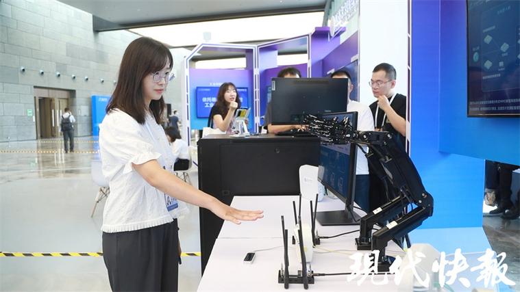 未来网络，如何从展台走向千行百业？